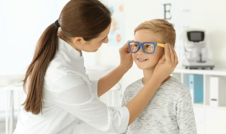 نظارات طبية للاطفال
