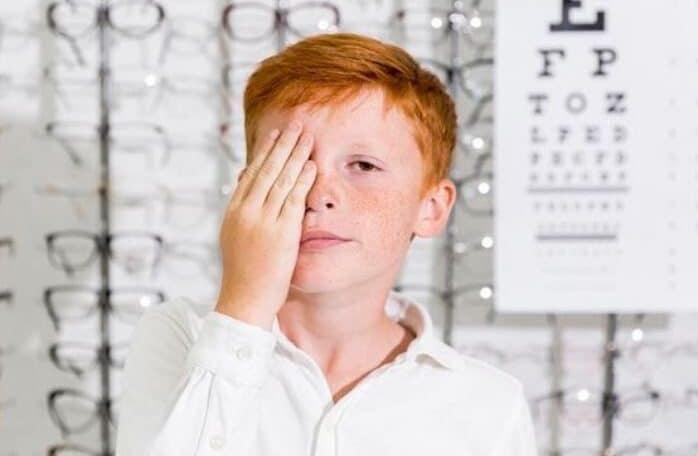 كيف يتم تشخيص كسل العين؟